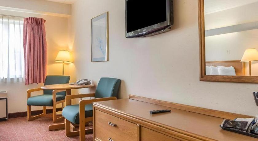 Quality Inn Royle Kittanning Exterior photo